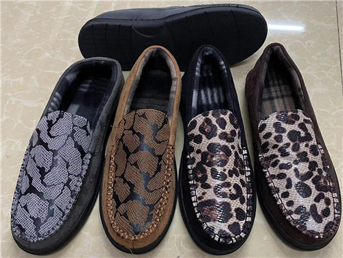 Le20212 Men`s Slippers