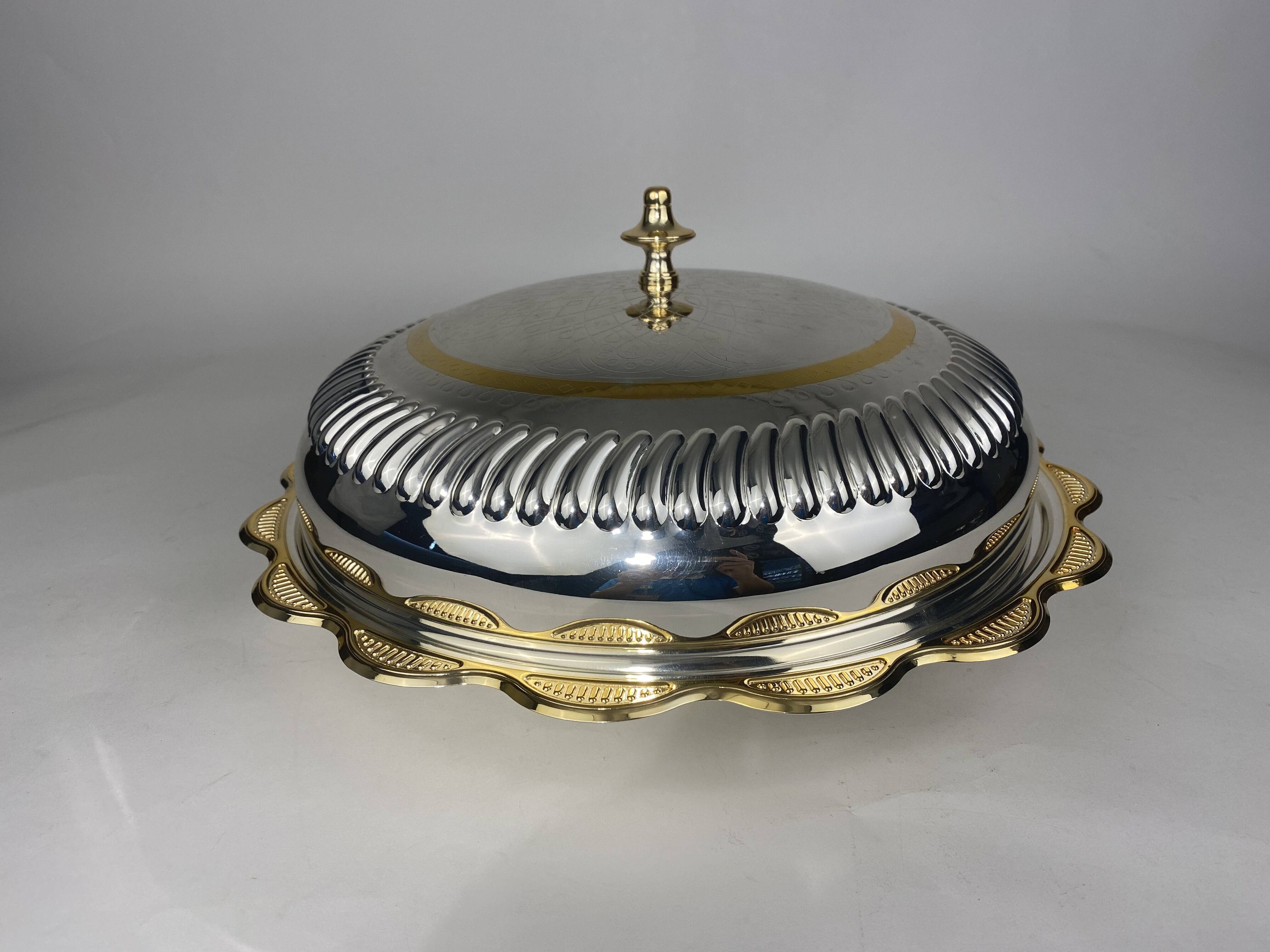 Metal plate
