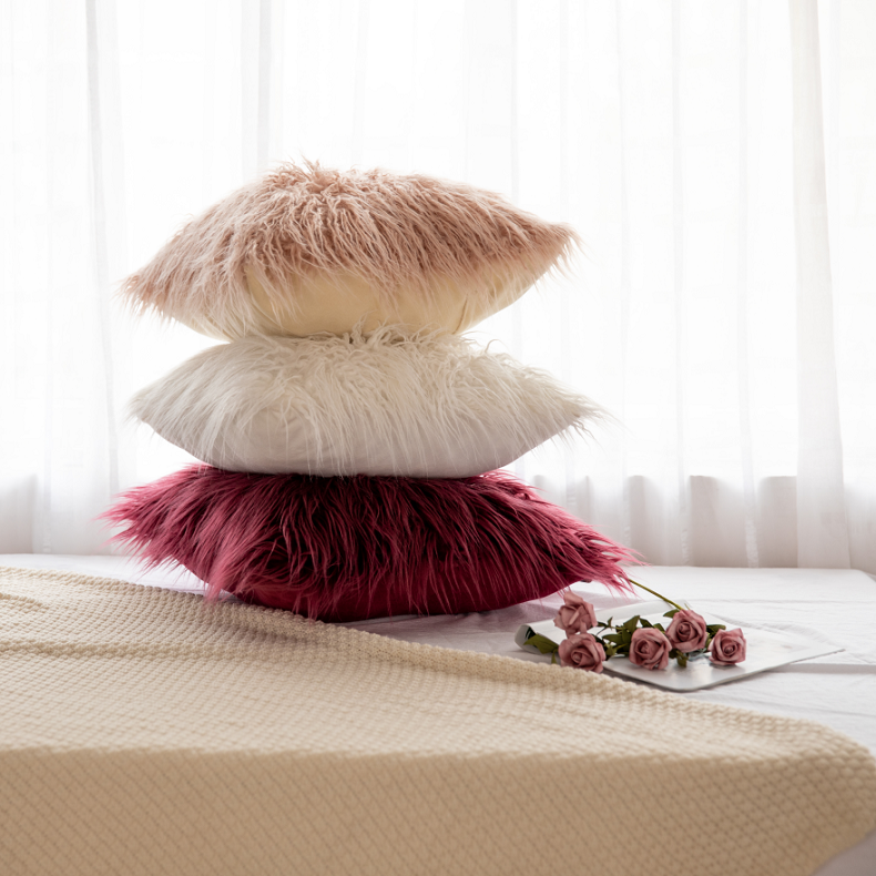 45*45cm, 50*50cm, 55*55cm, 60*60cm Customized faux fur pillow cushion case OEM fake mongolian curly fur throw pillows for home decoraion