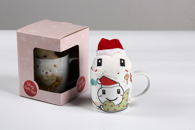 13oz New Bone China Mug With Toy