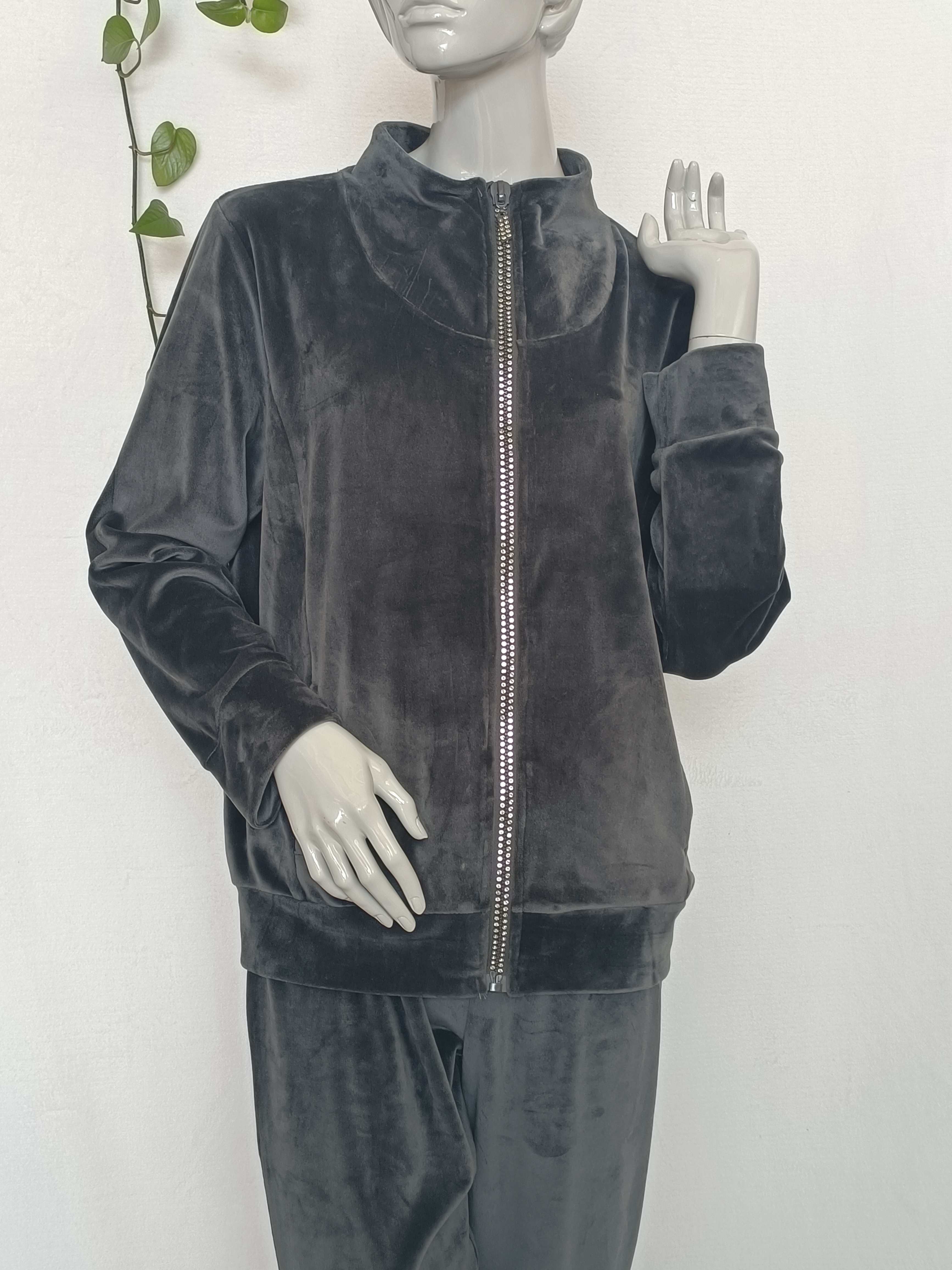 Ladies super soft velvet loungewear