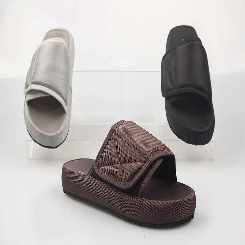 Sandal