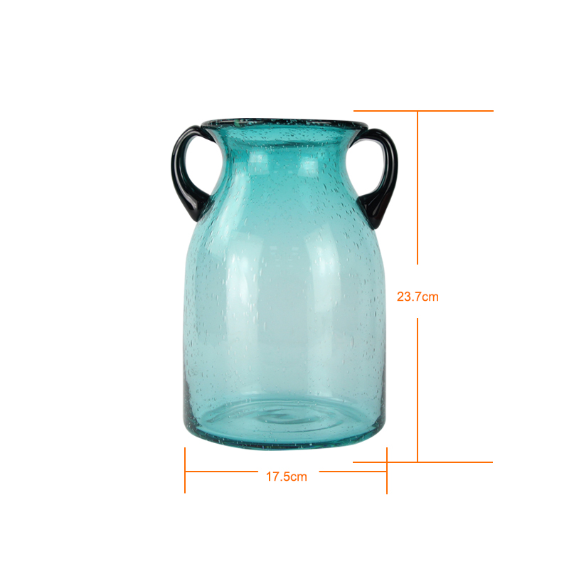 Glass vase