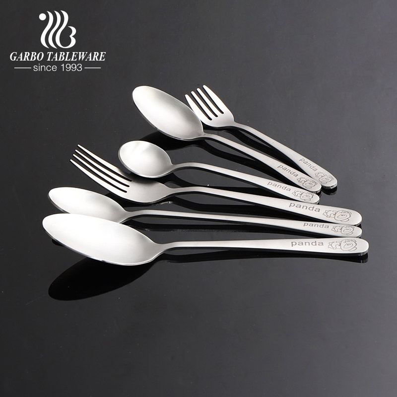 Wholesale cheap 410 stainless steel flatware painted pattern cutlery set
