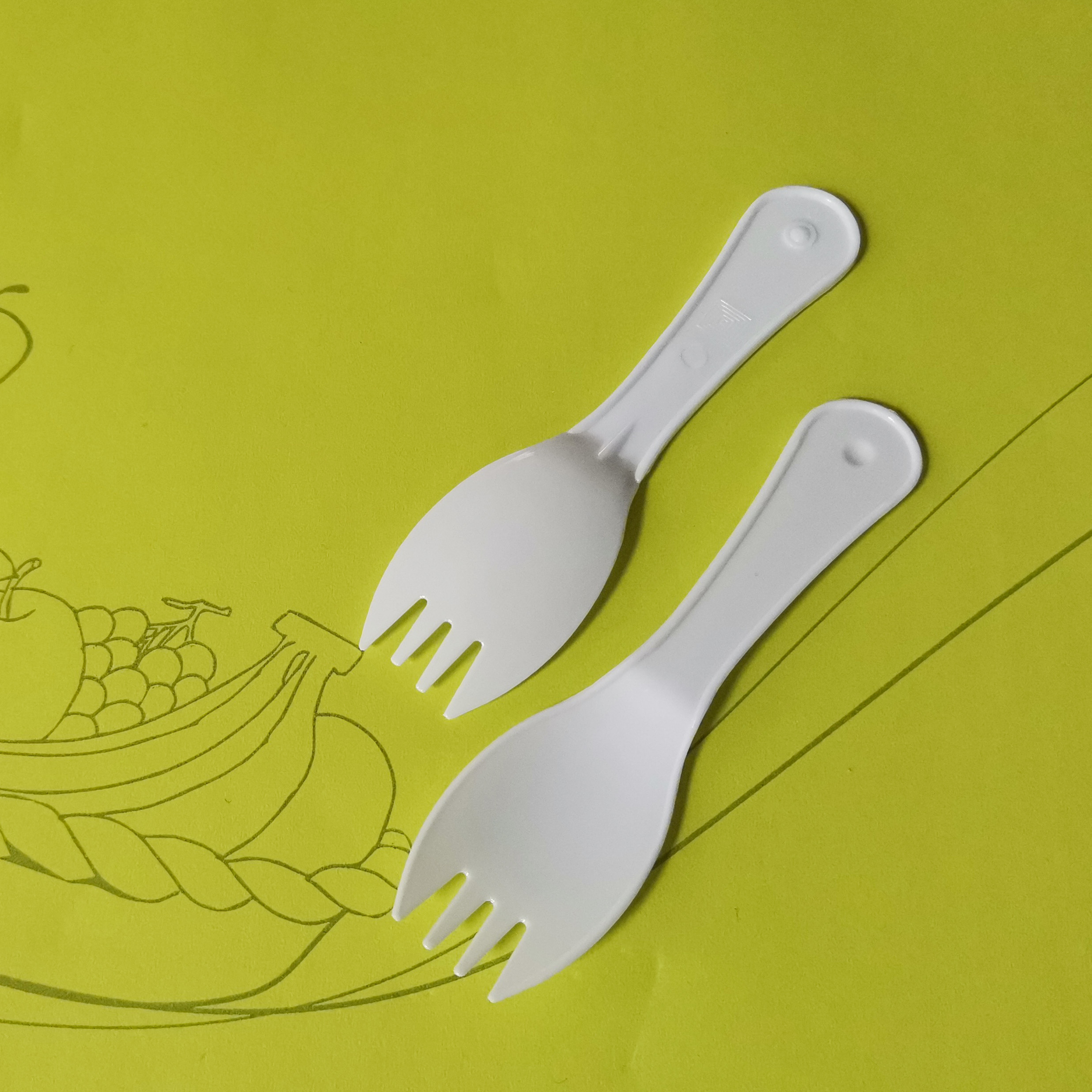 Disposable plastic PS spork