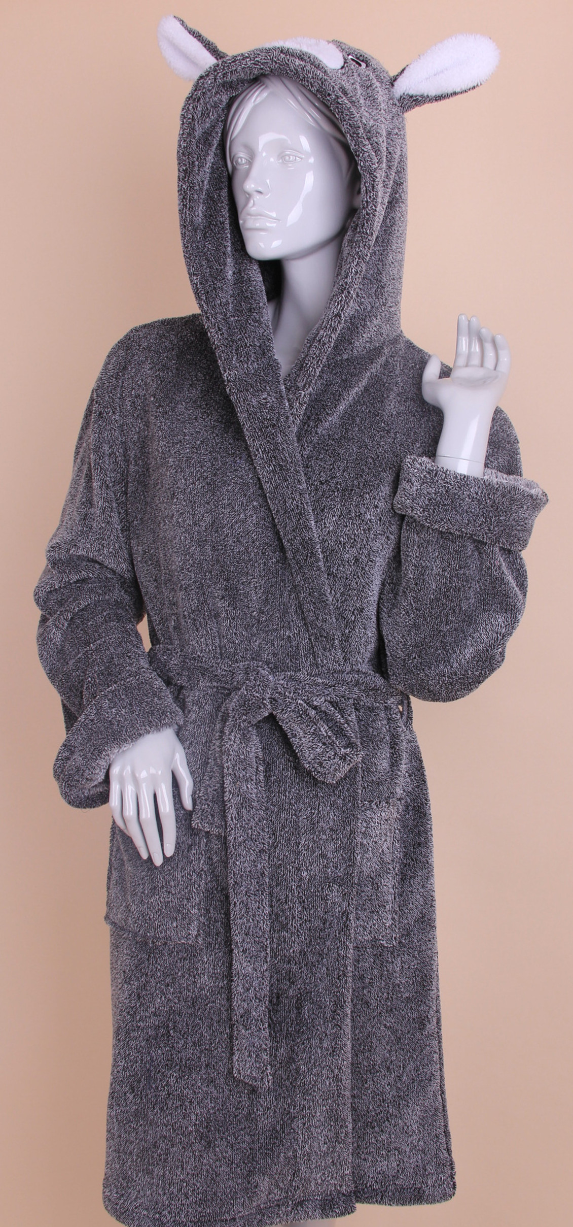 Ladies flueey robe