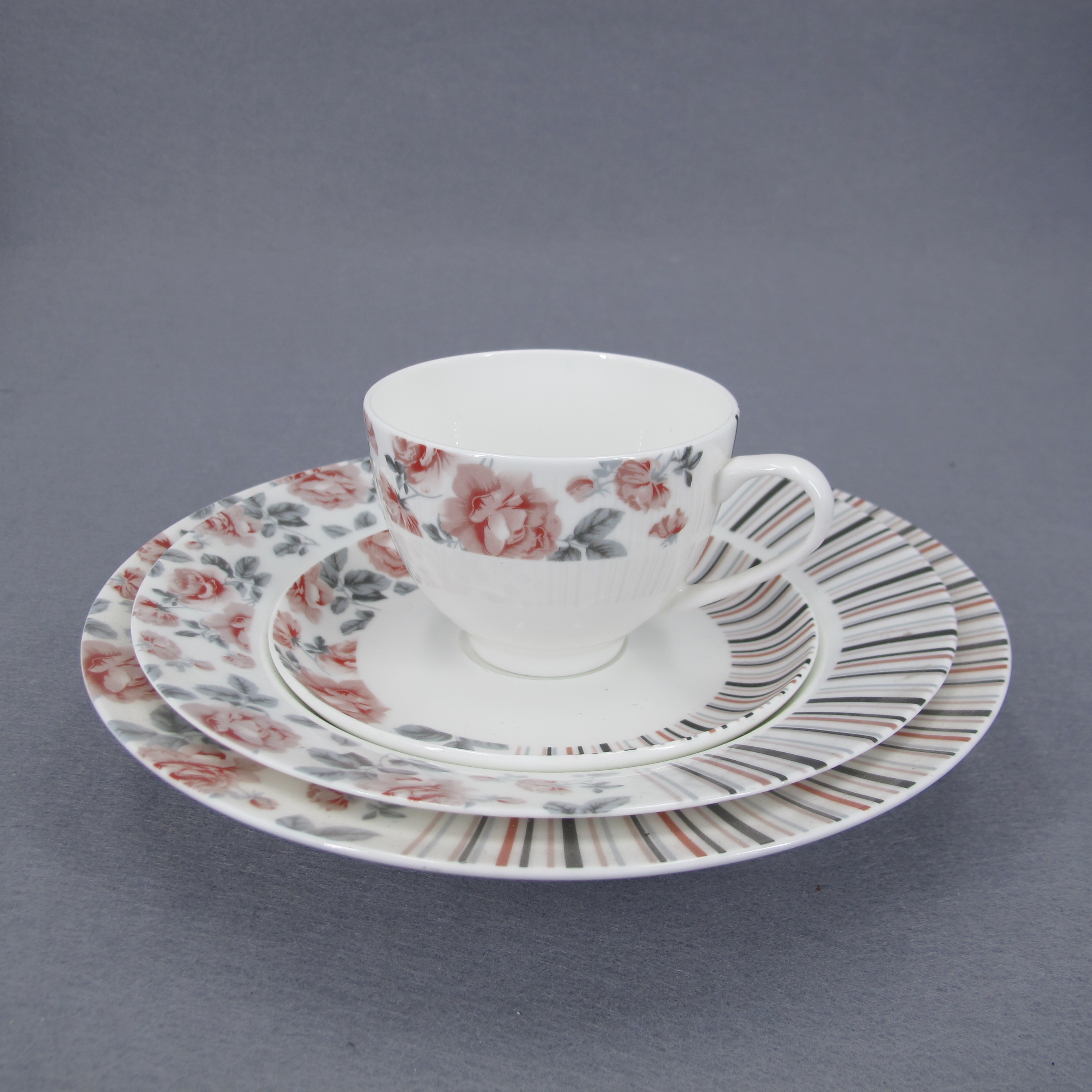 20pcs Bone China Dinner Set