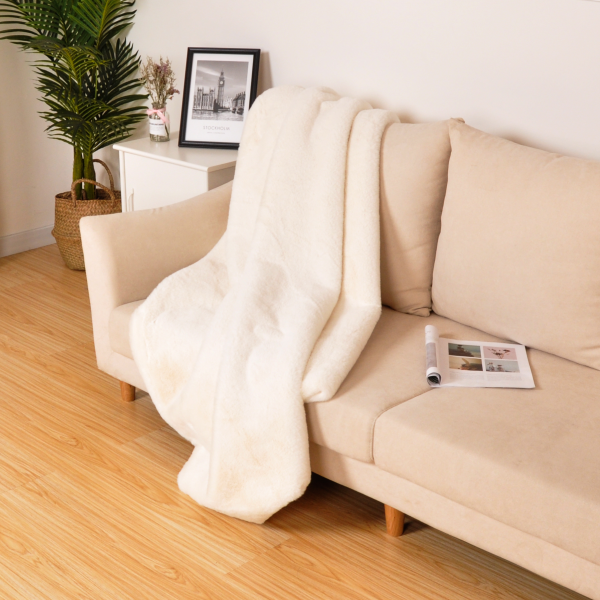 Super soft fur blankets warm faux fur blanket throw wholesale luxury rabbit fur throw blankets