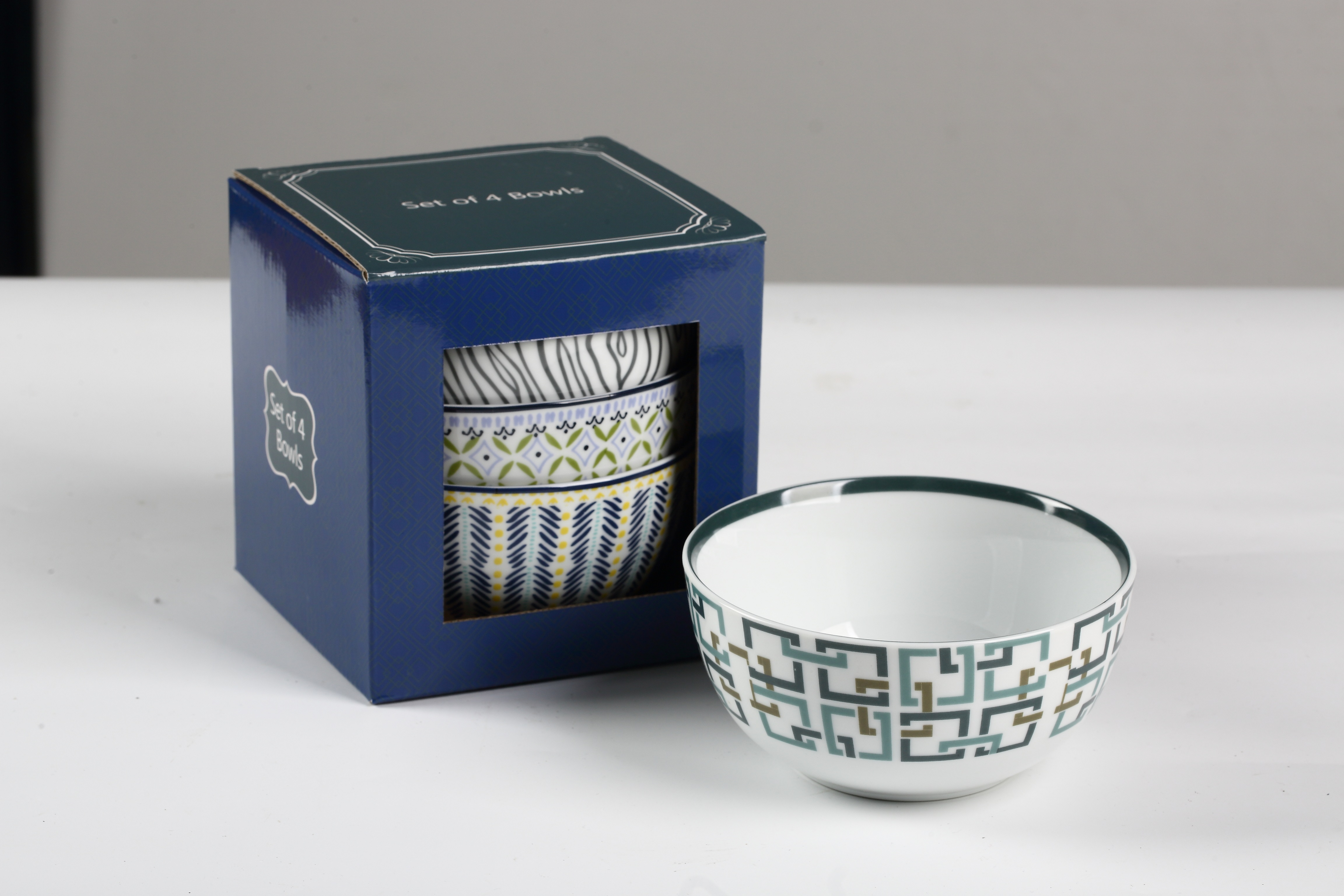 5.5" Porcelain Bowl