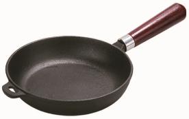 Cast iron frying pan