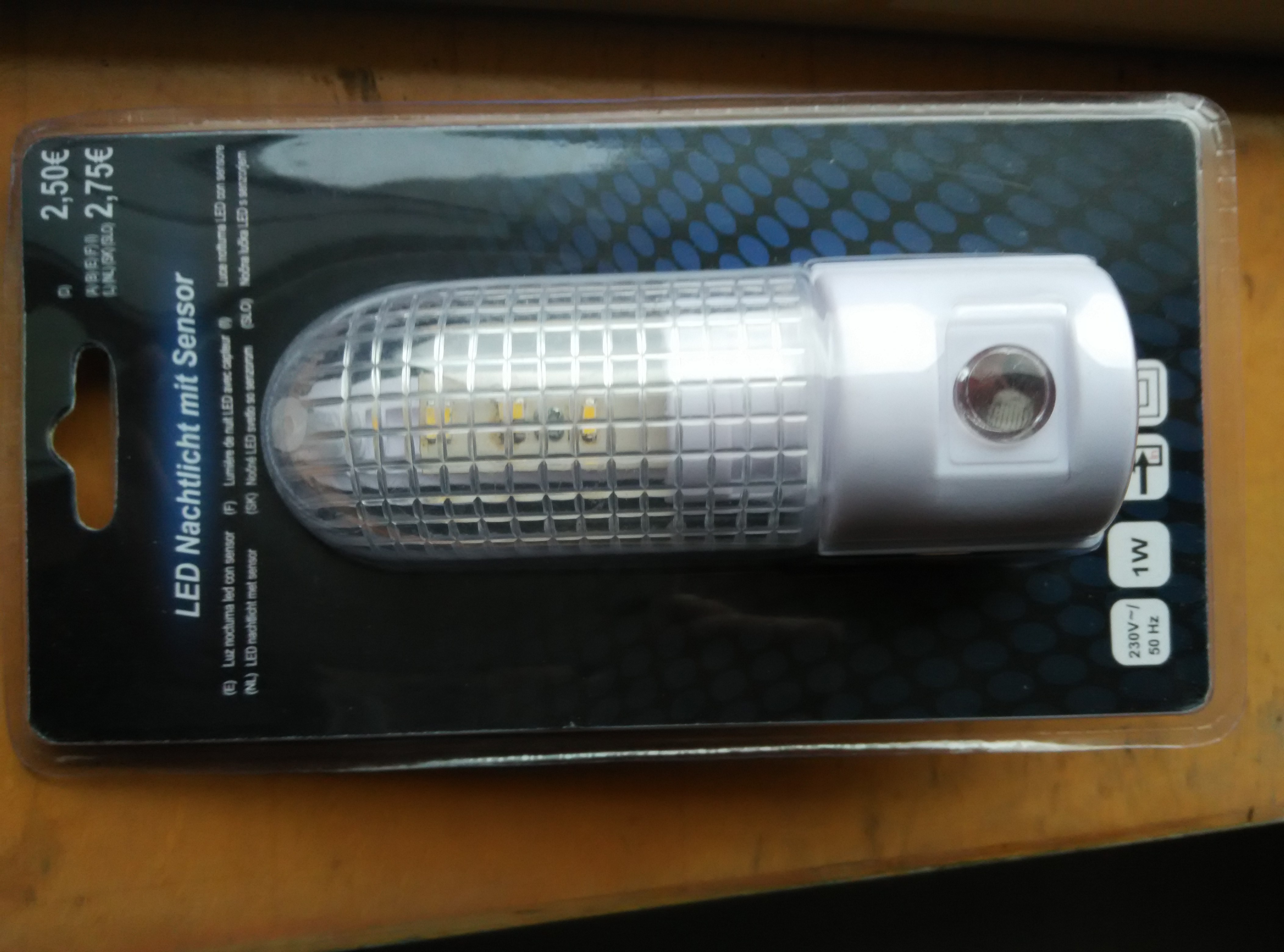 sensor night light