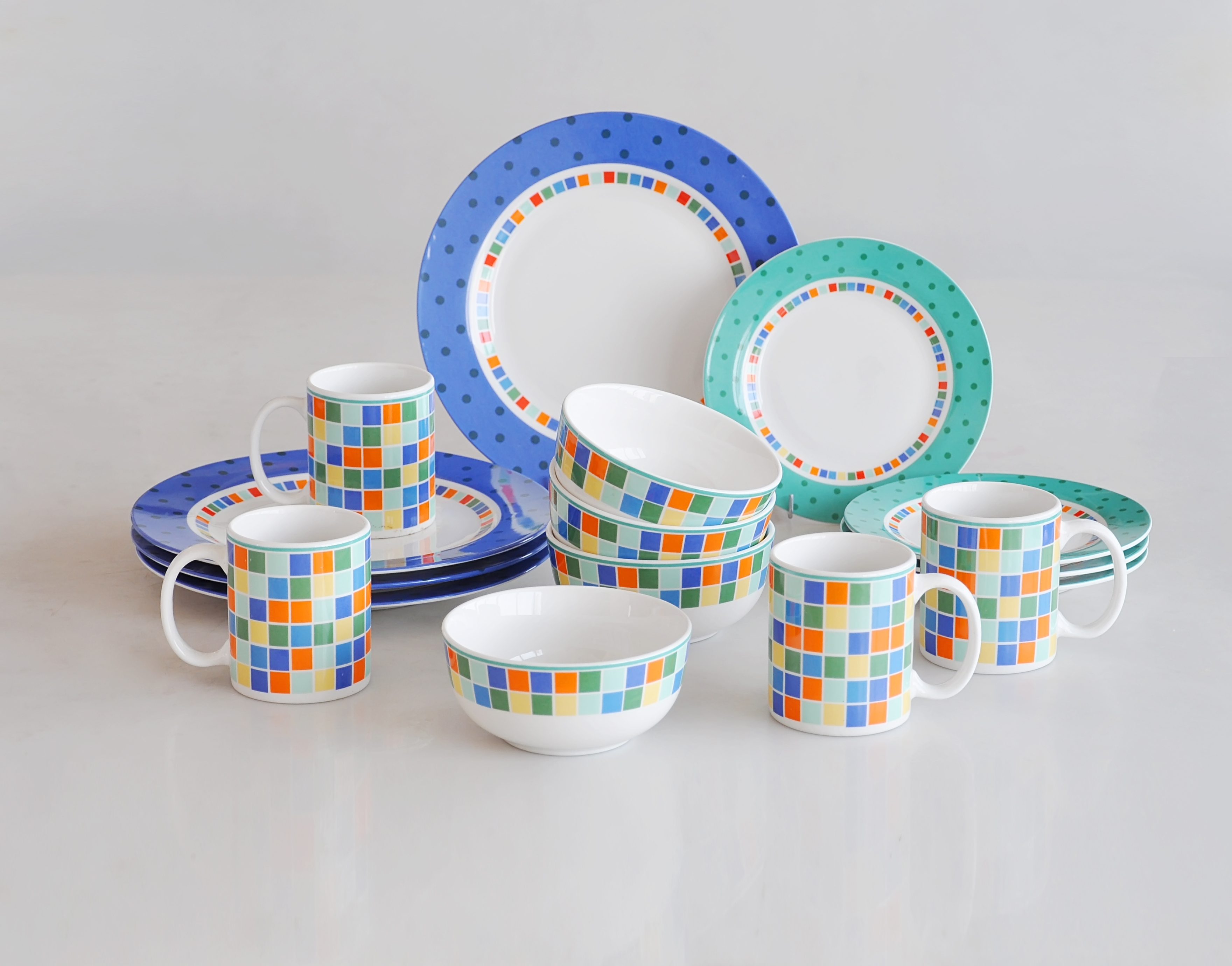 16pcs round shape porcelain dinner set