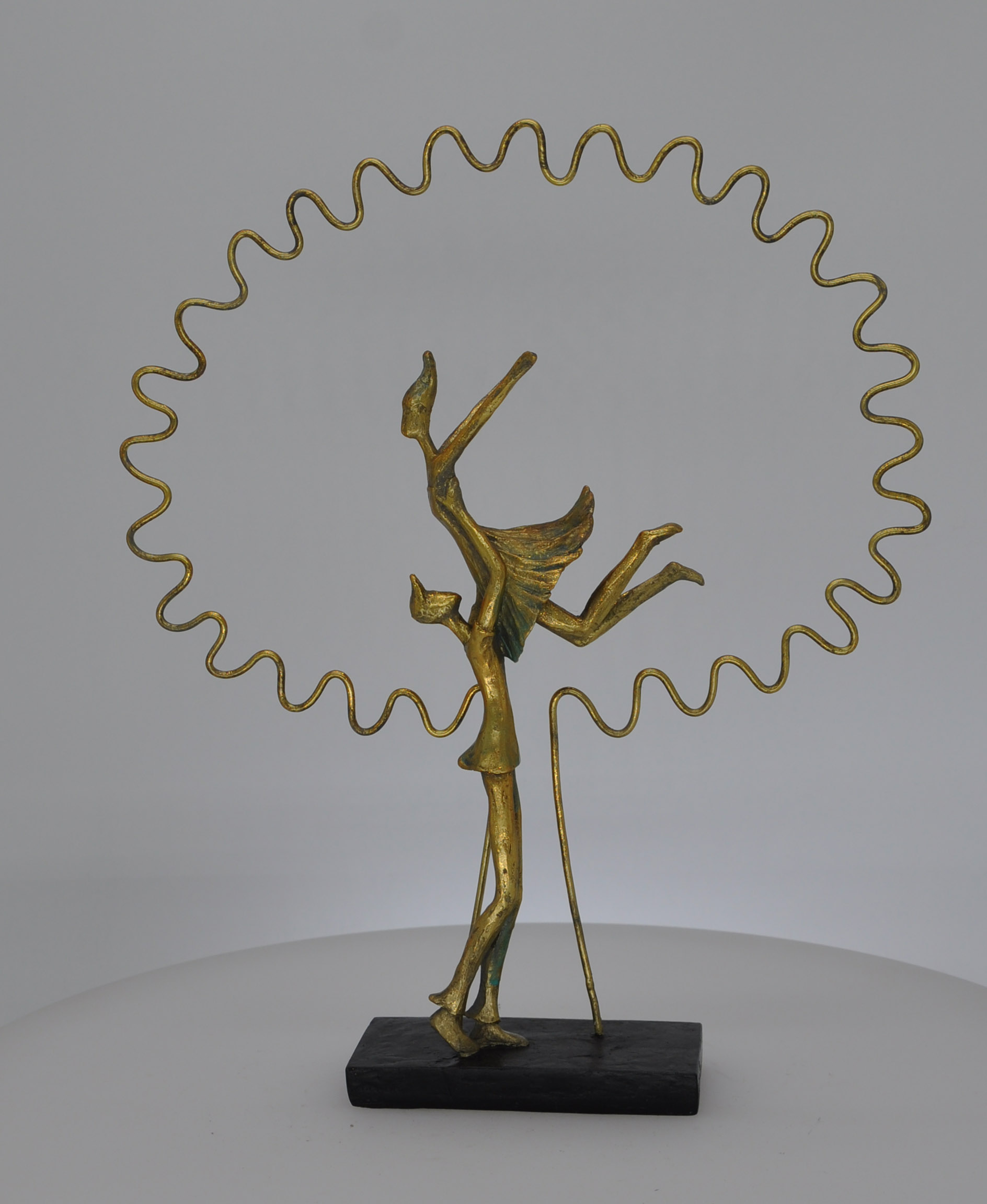 Polyresin Lover With Metal