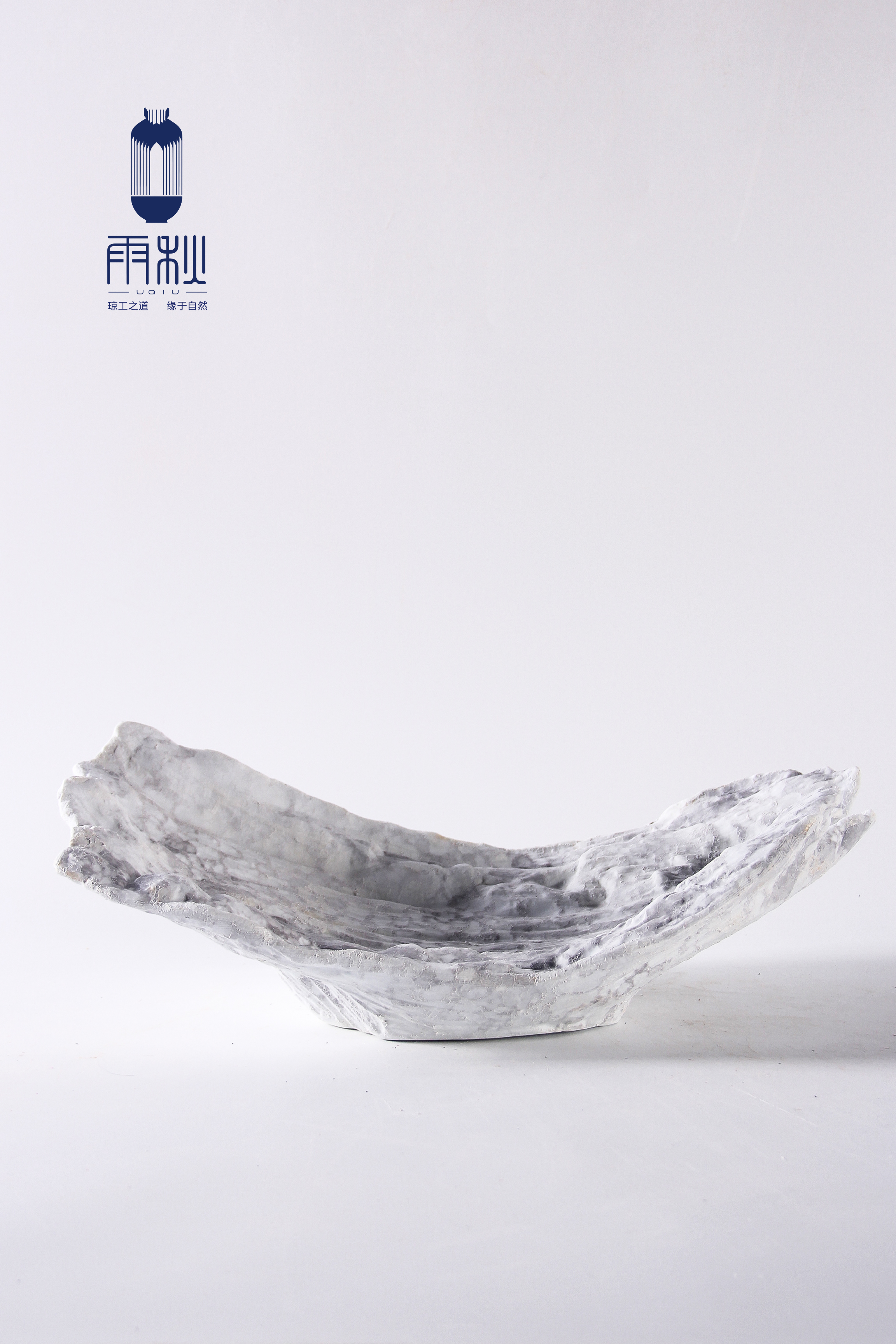 High temperature decorative porcelain vase