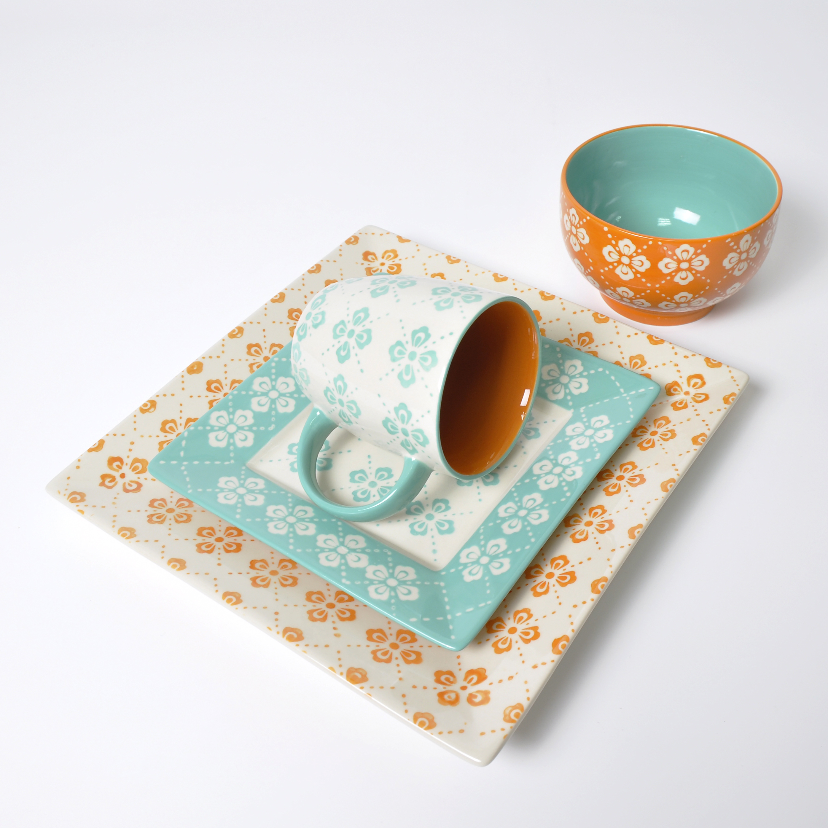 16pcs set Hand Painted Ceramic Dinner Plates Sets Dinnerware For Family Party