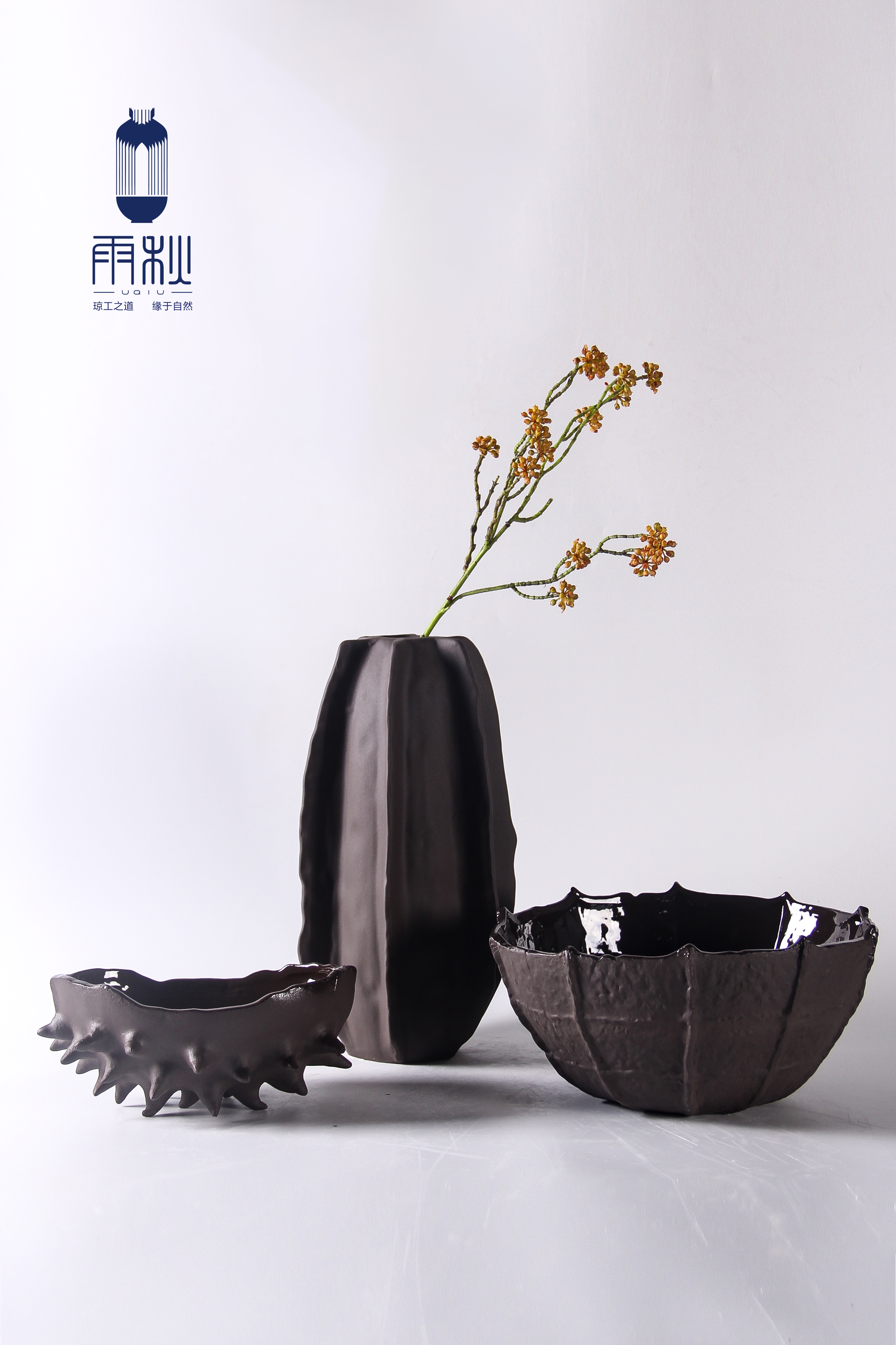 High temperature decorative porcelain vase