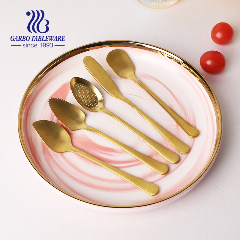 High quality 304 Stainless steel PVD gold cutlery set perfect for baking use
