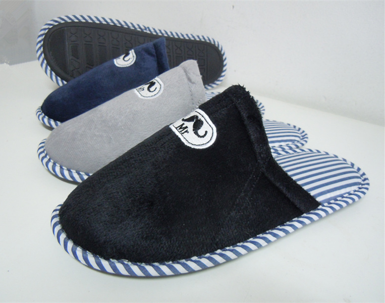 Le160784 Men`s Slippers