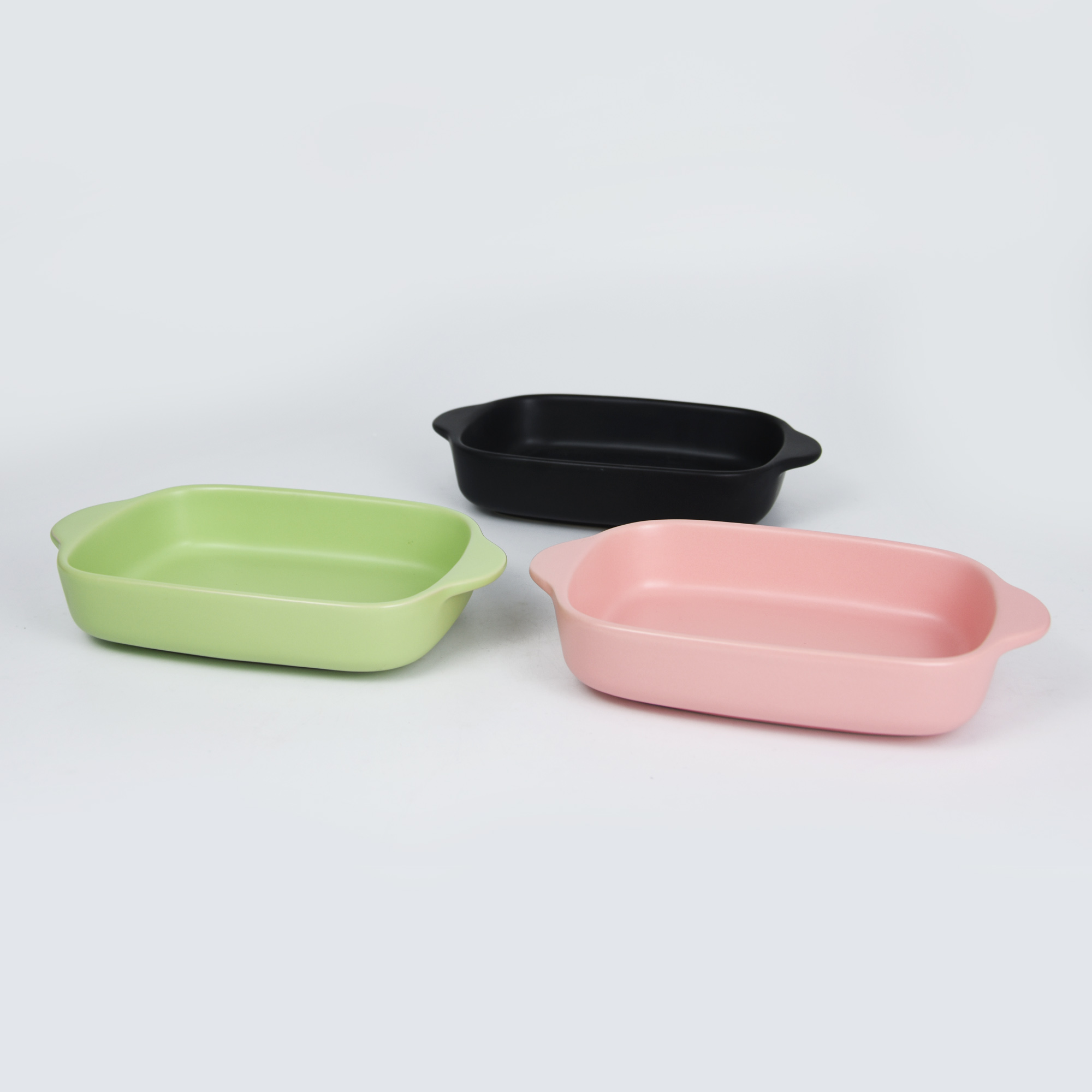 ceramic solid color bake dish