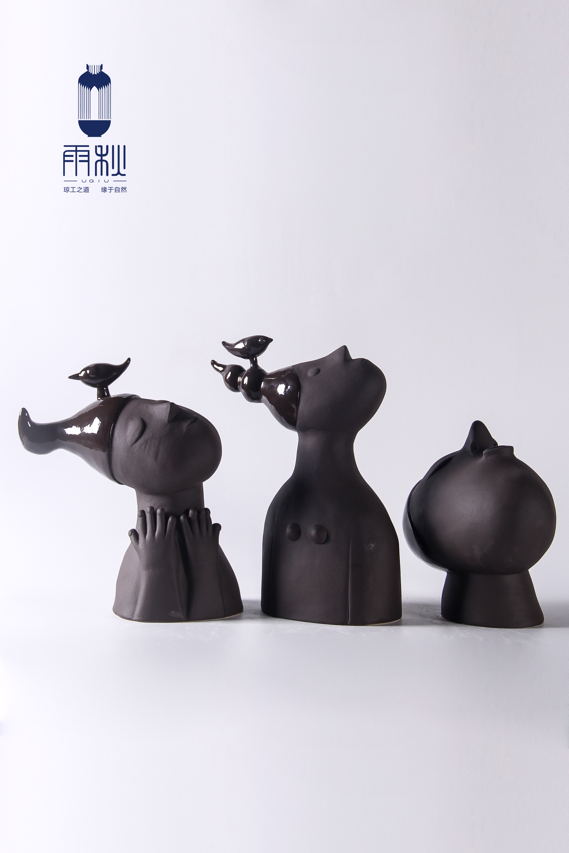 High temperature decorative porcelain vase