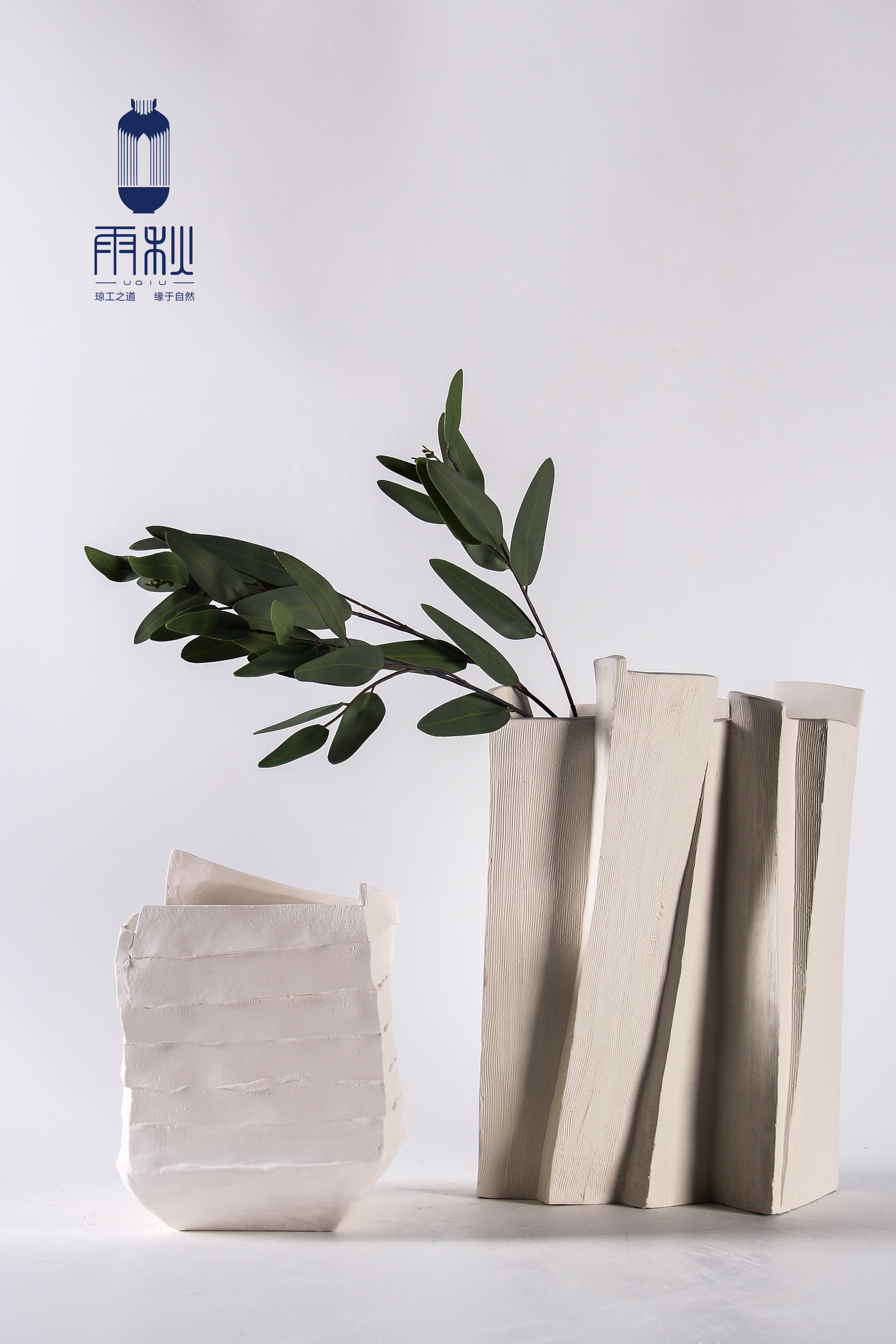 High temperature decorative porcelain vase
