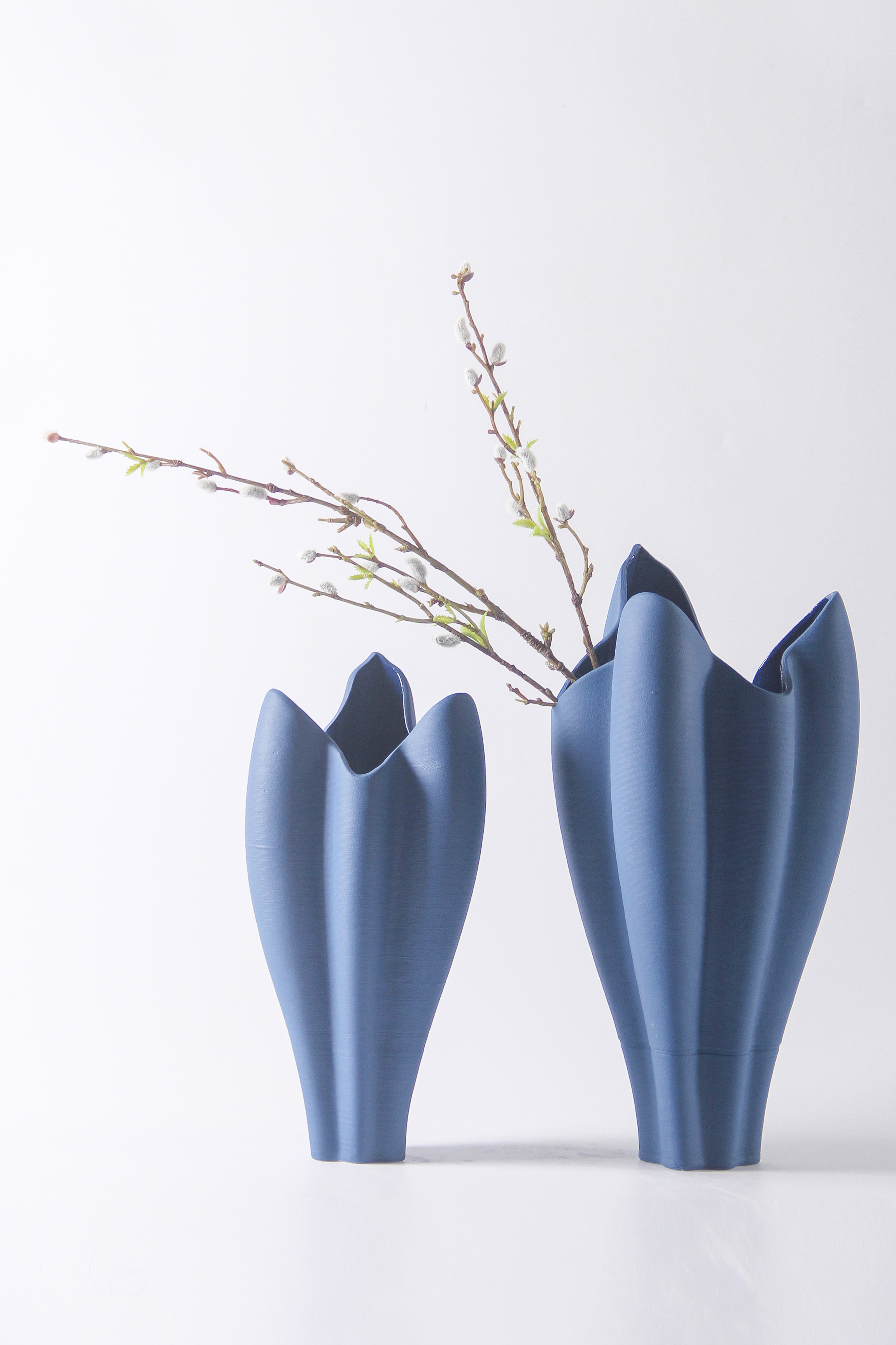 High temperature decorative porcelain vase