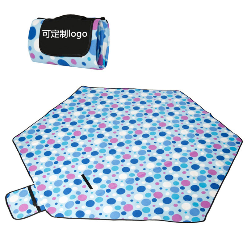 Hexagonal picnic blanket