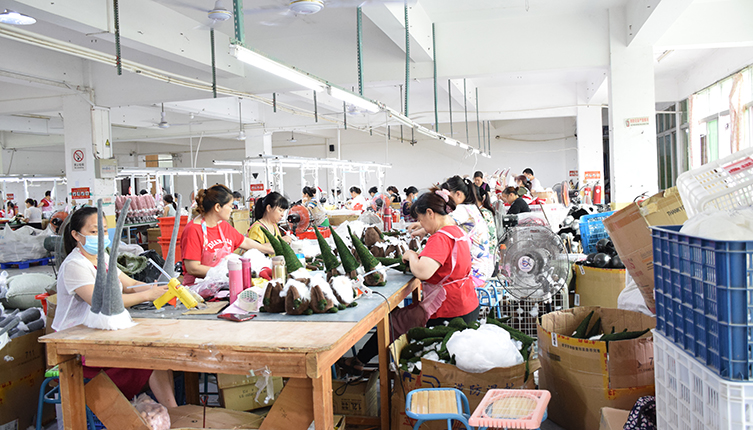 Shenzhen Qianpuren Handicraft Co., Ltd. – Christmas decorations 3