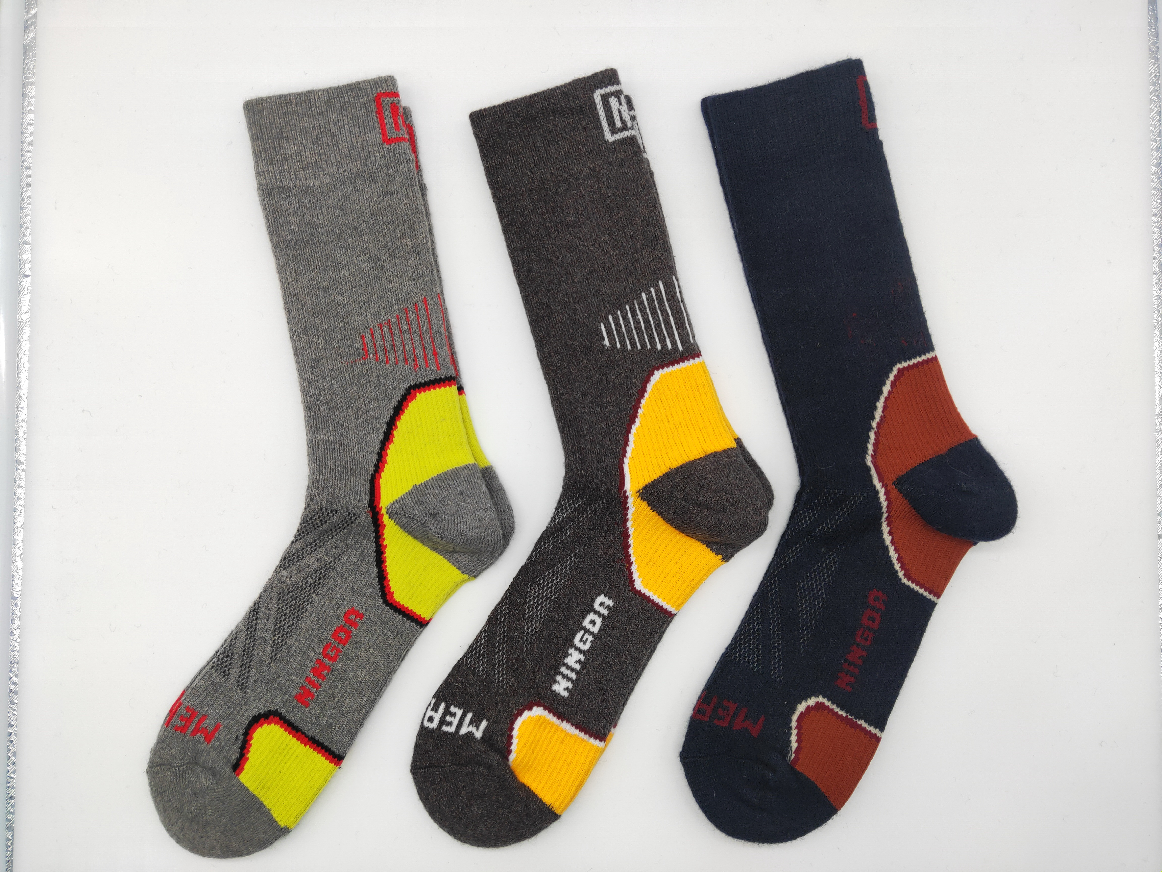 Mens Hiking Wool Rich Socks