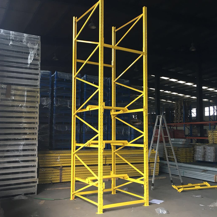 JIANGSU XINZHONGYA INTELLIGENT LOGISTICS EQUIPMENT MANUFACTURING CO.,LTD – tornillo de acero 1