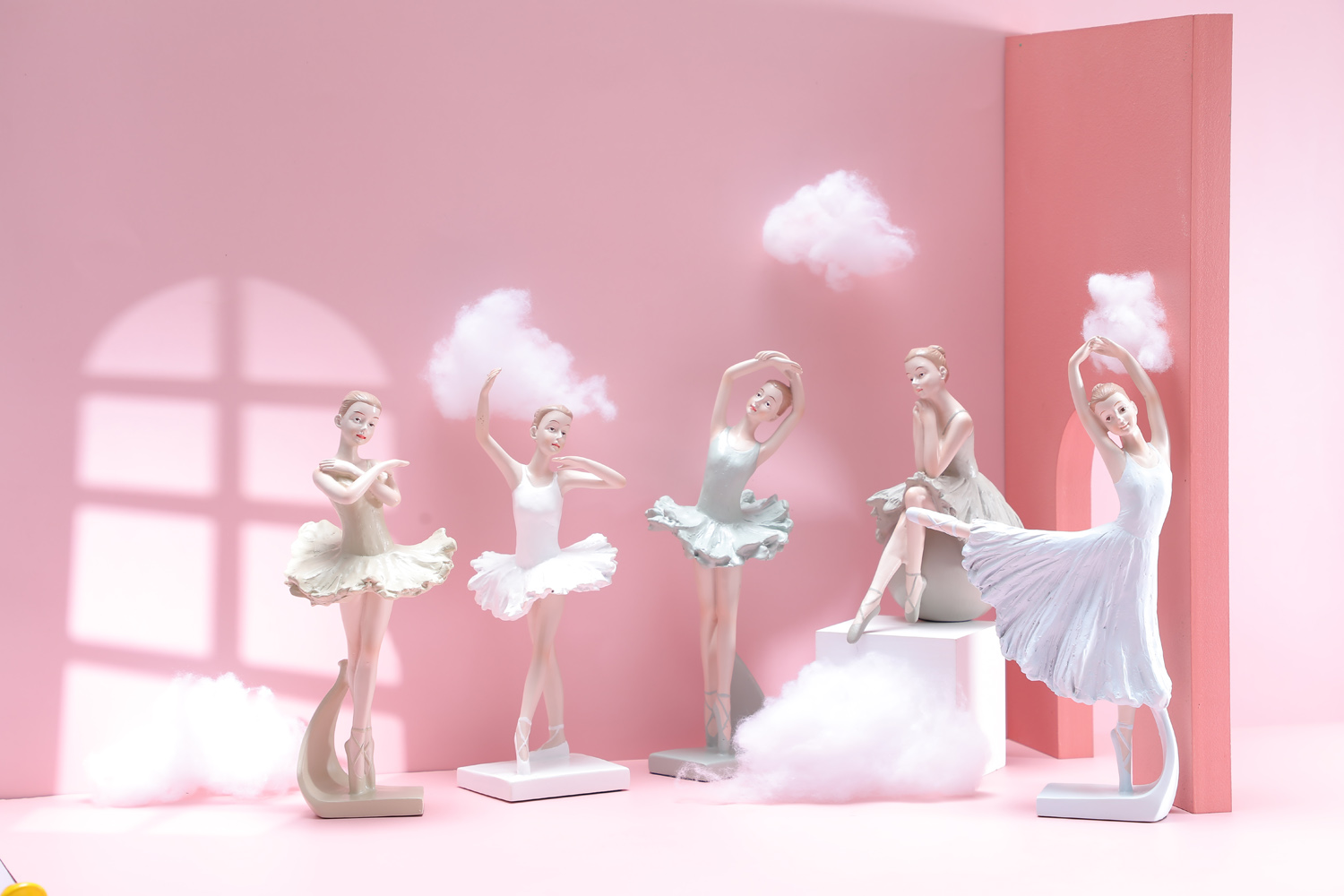 Polyresin Ballerina