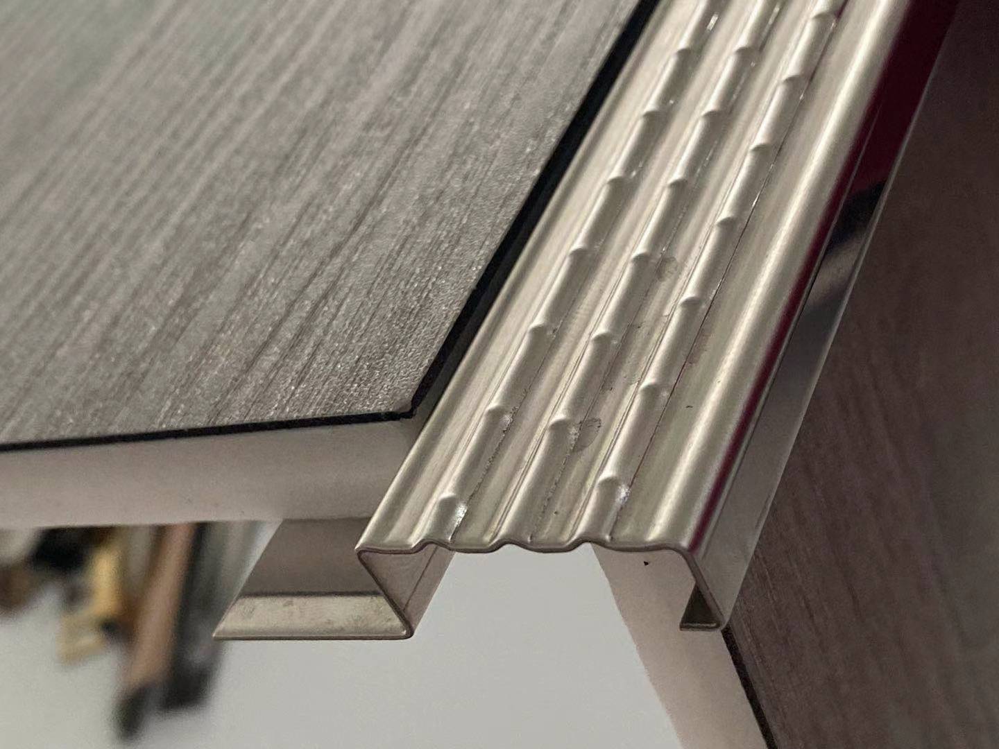 Stainless Steel Tile Trim Ss-Et-B