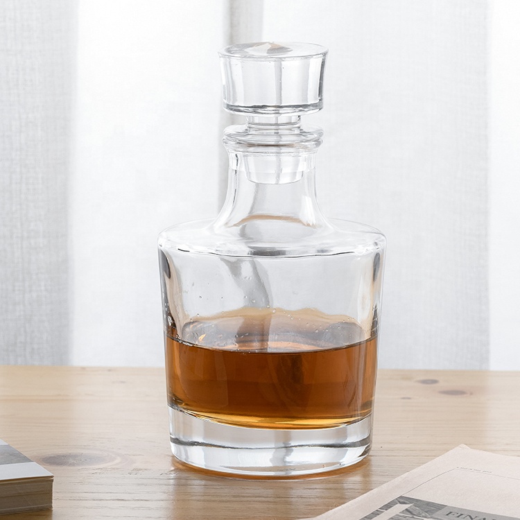 whiskey decanter