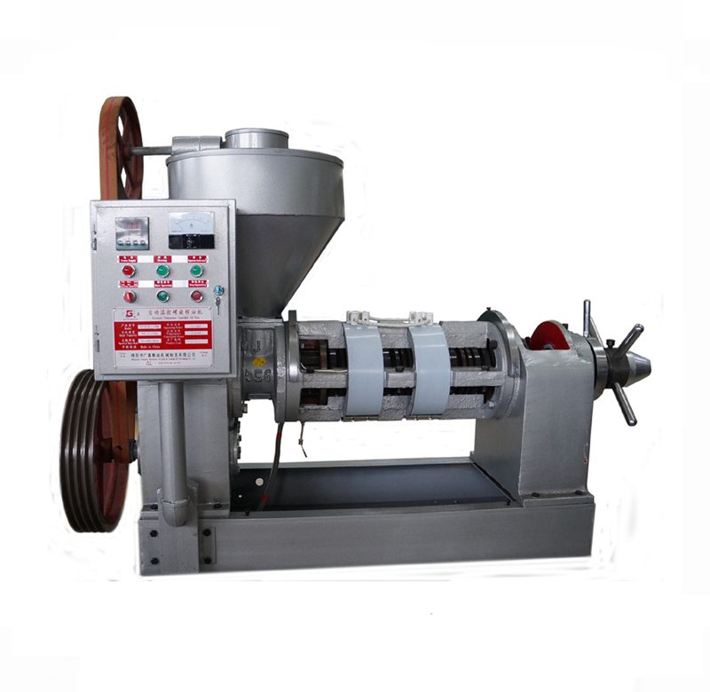 Temperature control oil press