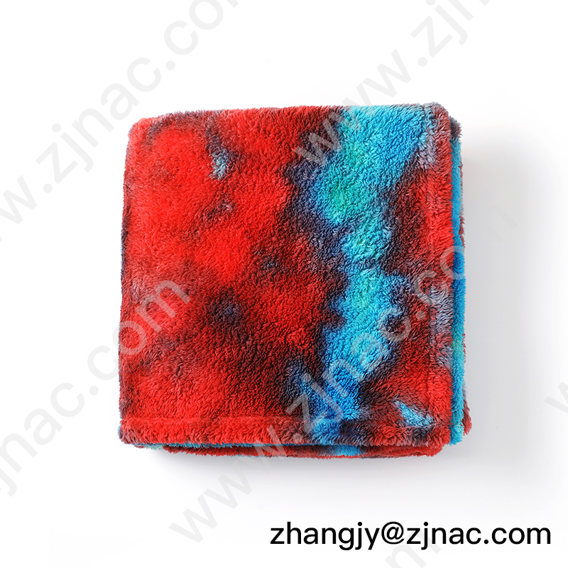 Print sherpa blanket