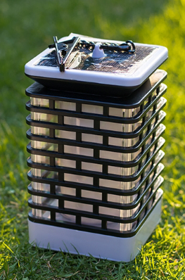Solar hanging light