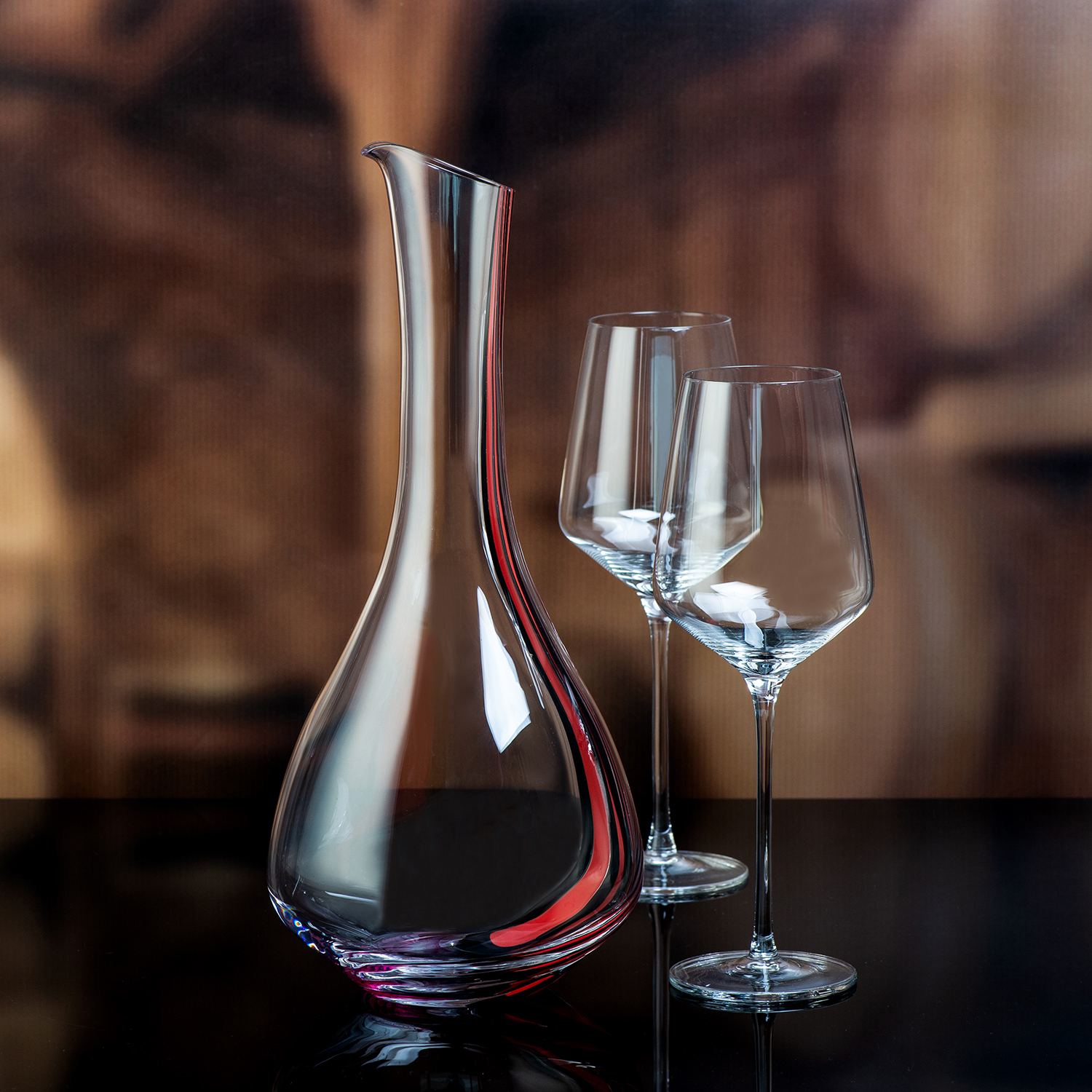 Red and black line decanter