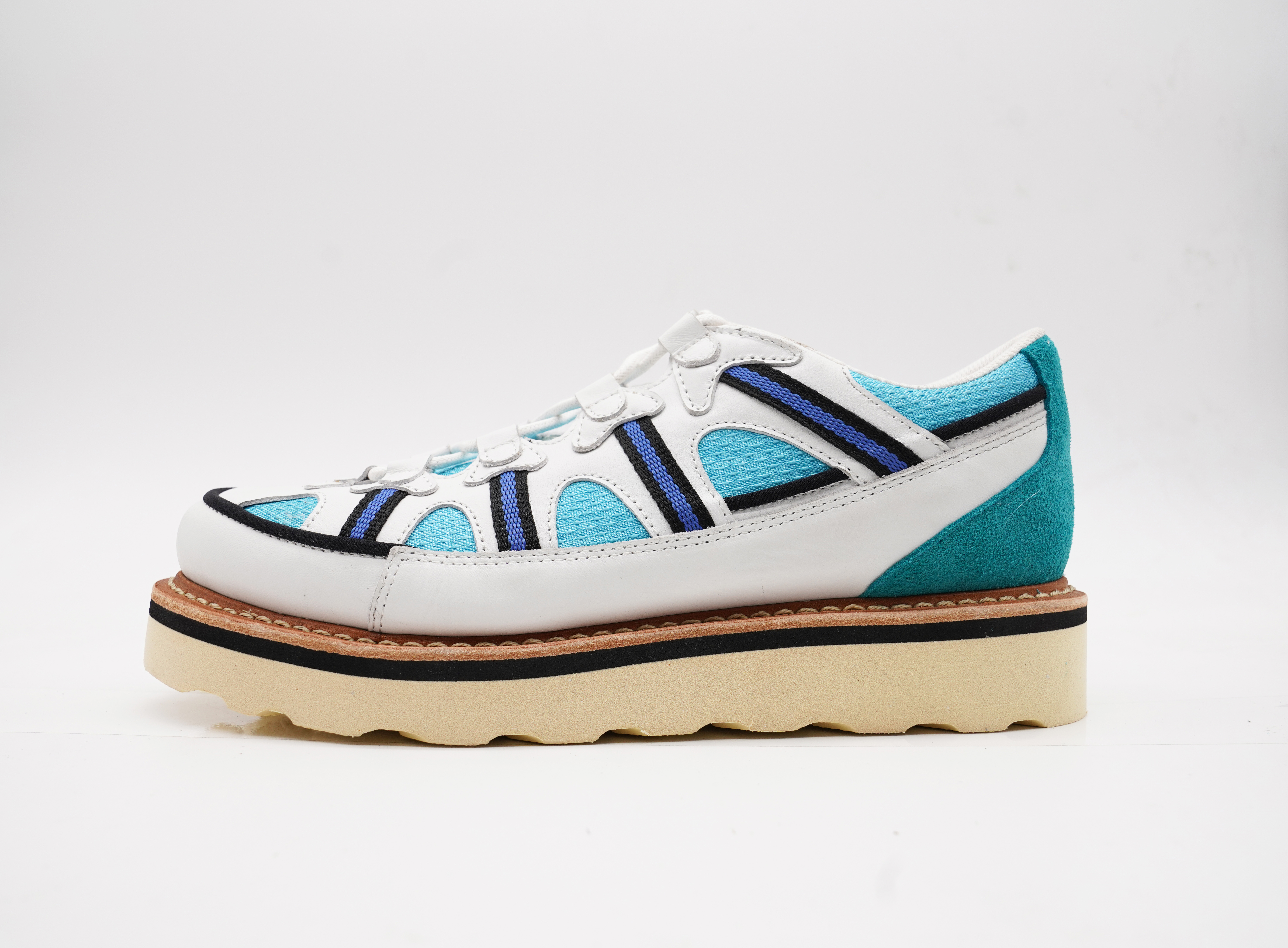 LONGHO SHOES CO.,LTD – Lady shoes 3
