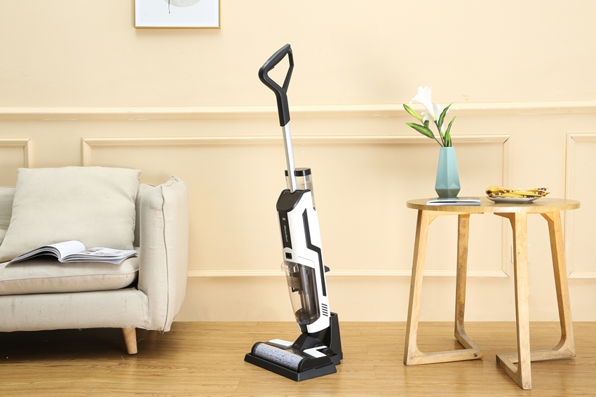 MAMIBOT FLOMO I floor washer with Wet-Dry Vacuum and Mop