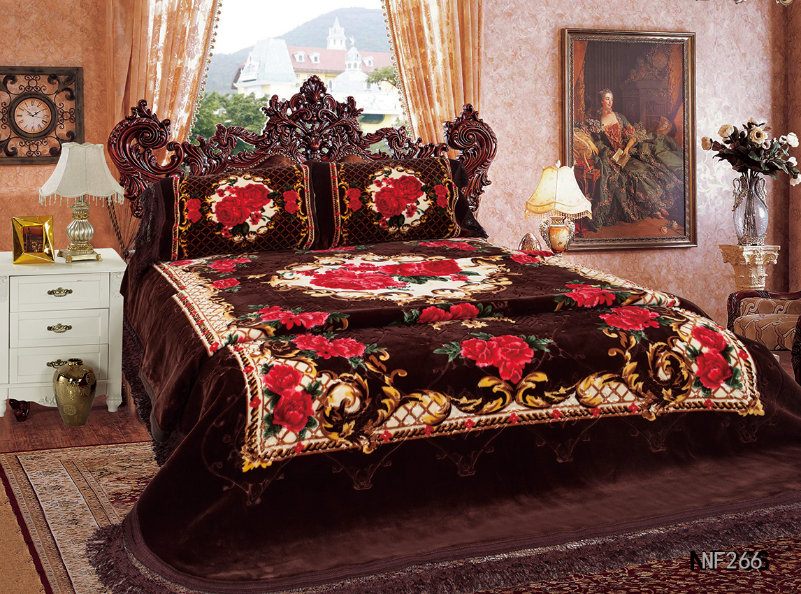 Blanket and bedcover set