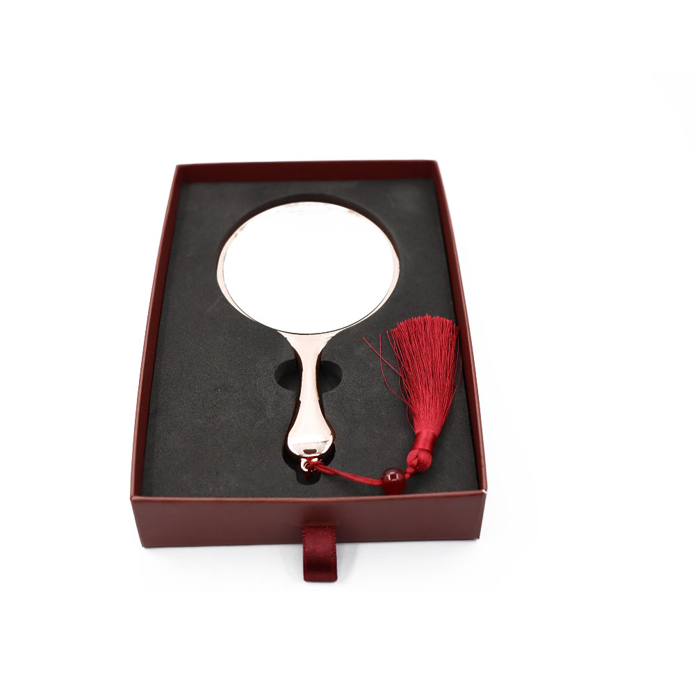 Hardware mirror with custom pattern