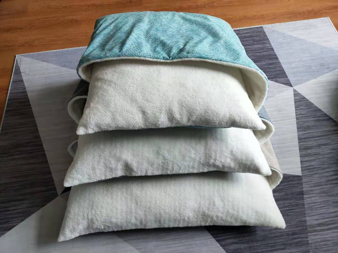 Pet bed