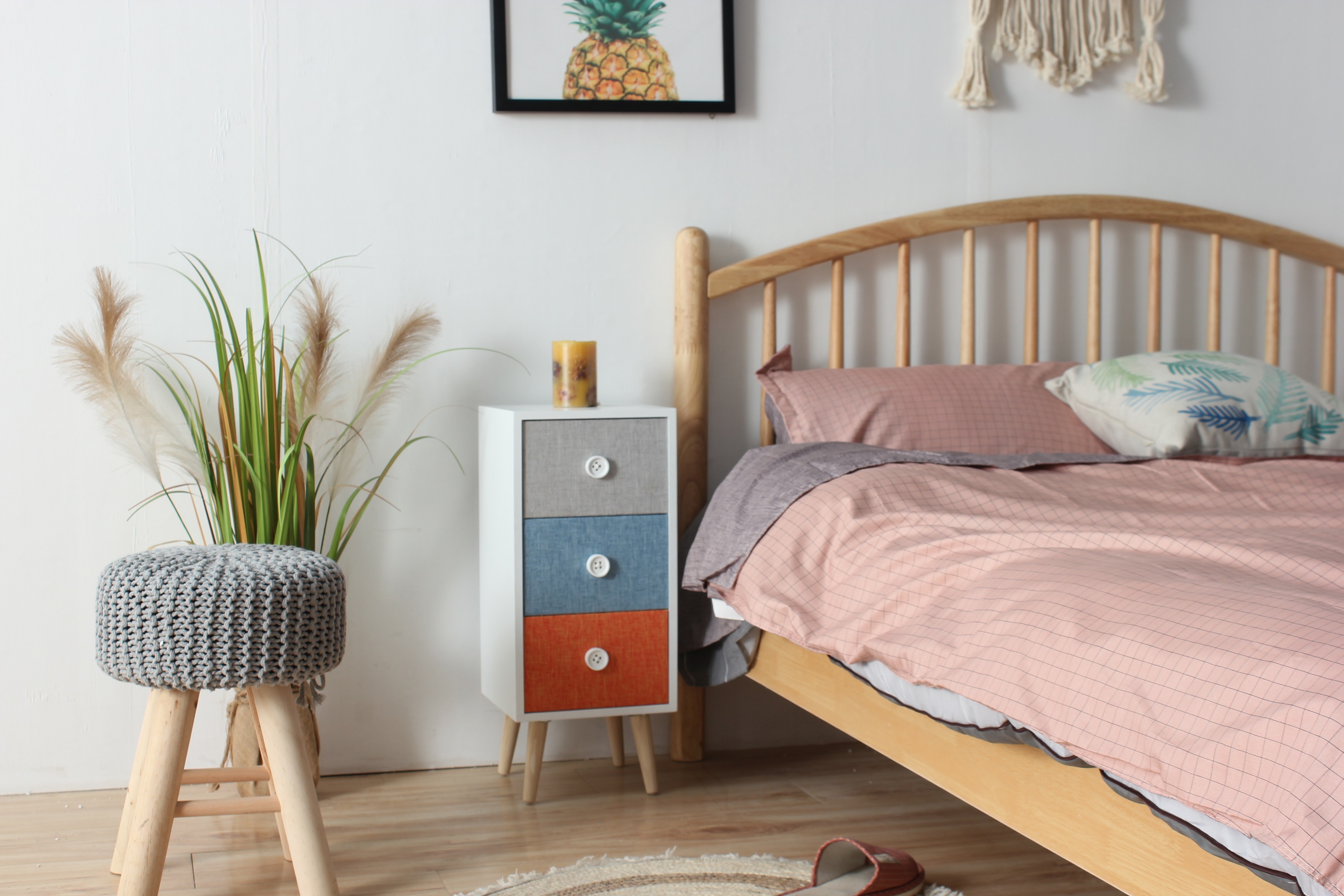 3 drawers cabinet