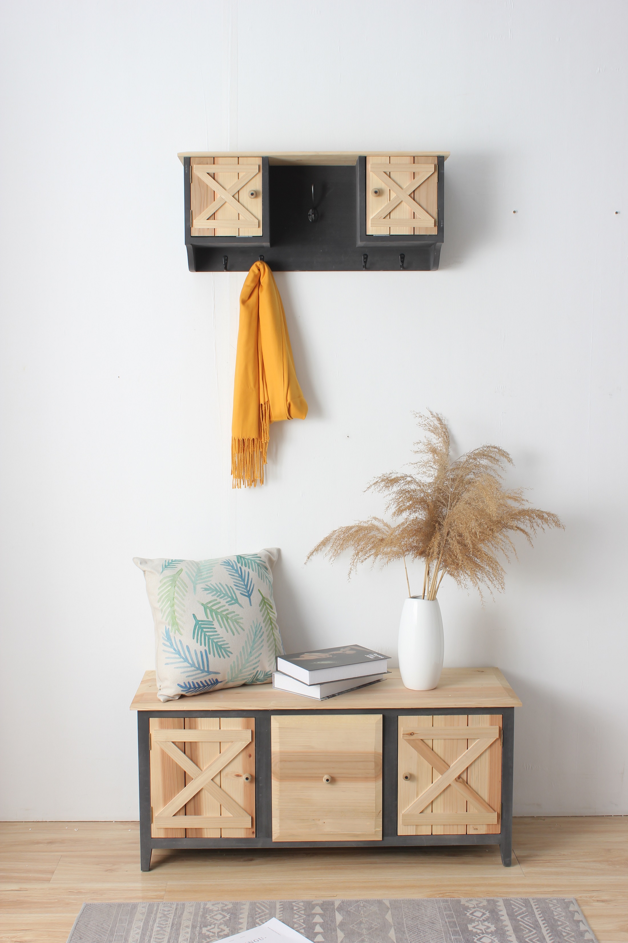 hanging cabinet