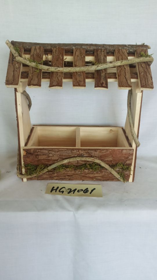Wood flowerpot