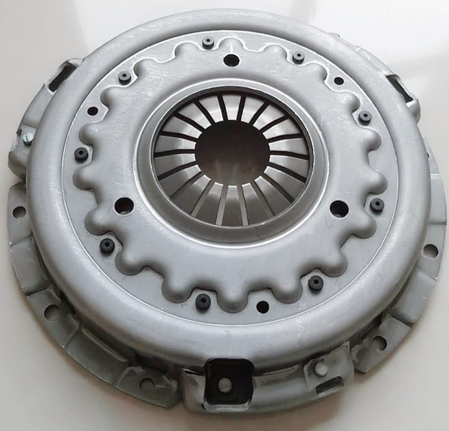clutch kit Комплект сцепления Kit De Embrague Used for TOYOTA HILUX REVO