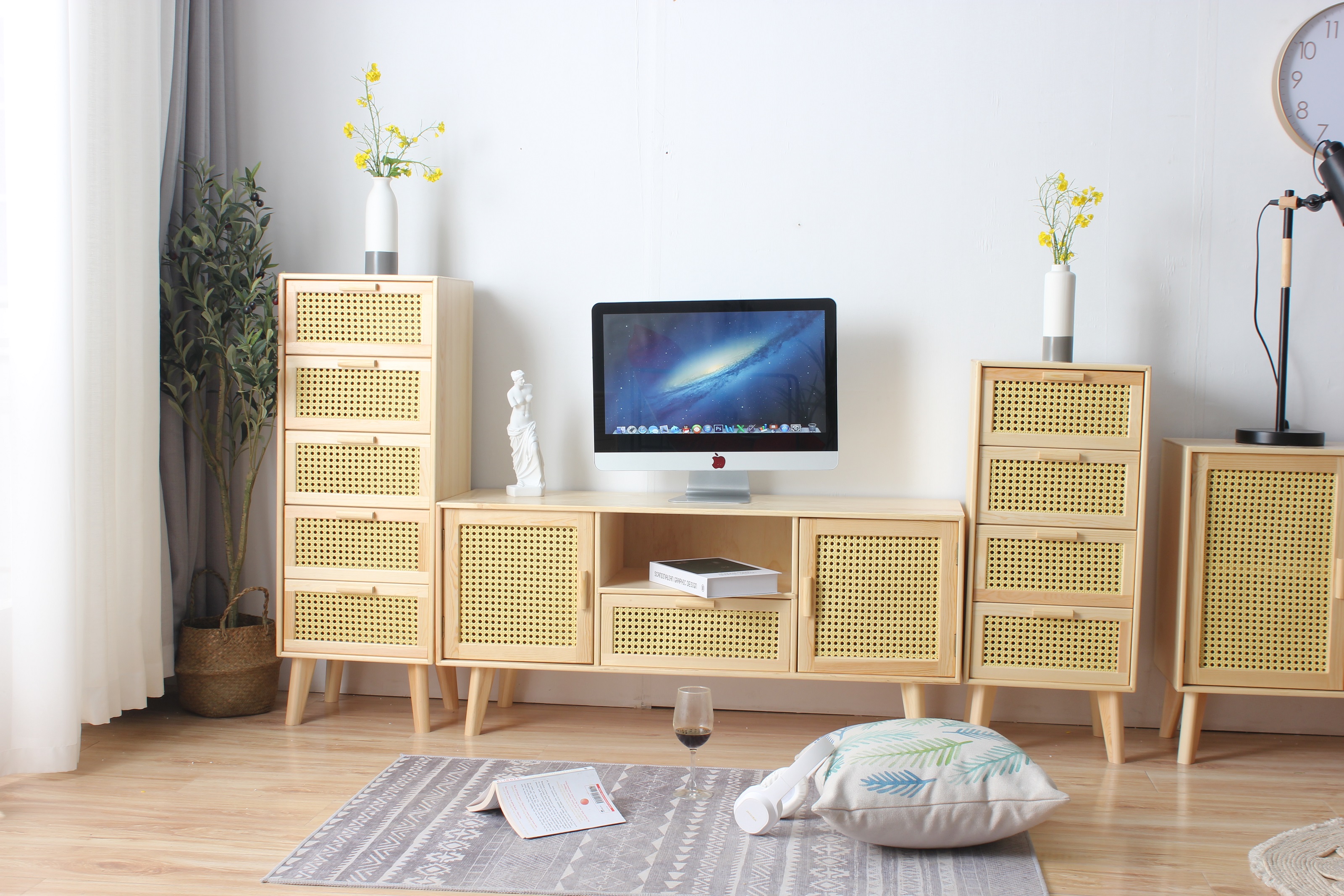 TV cabinet