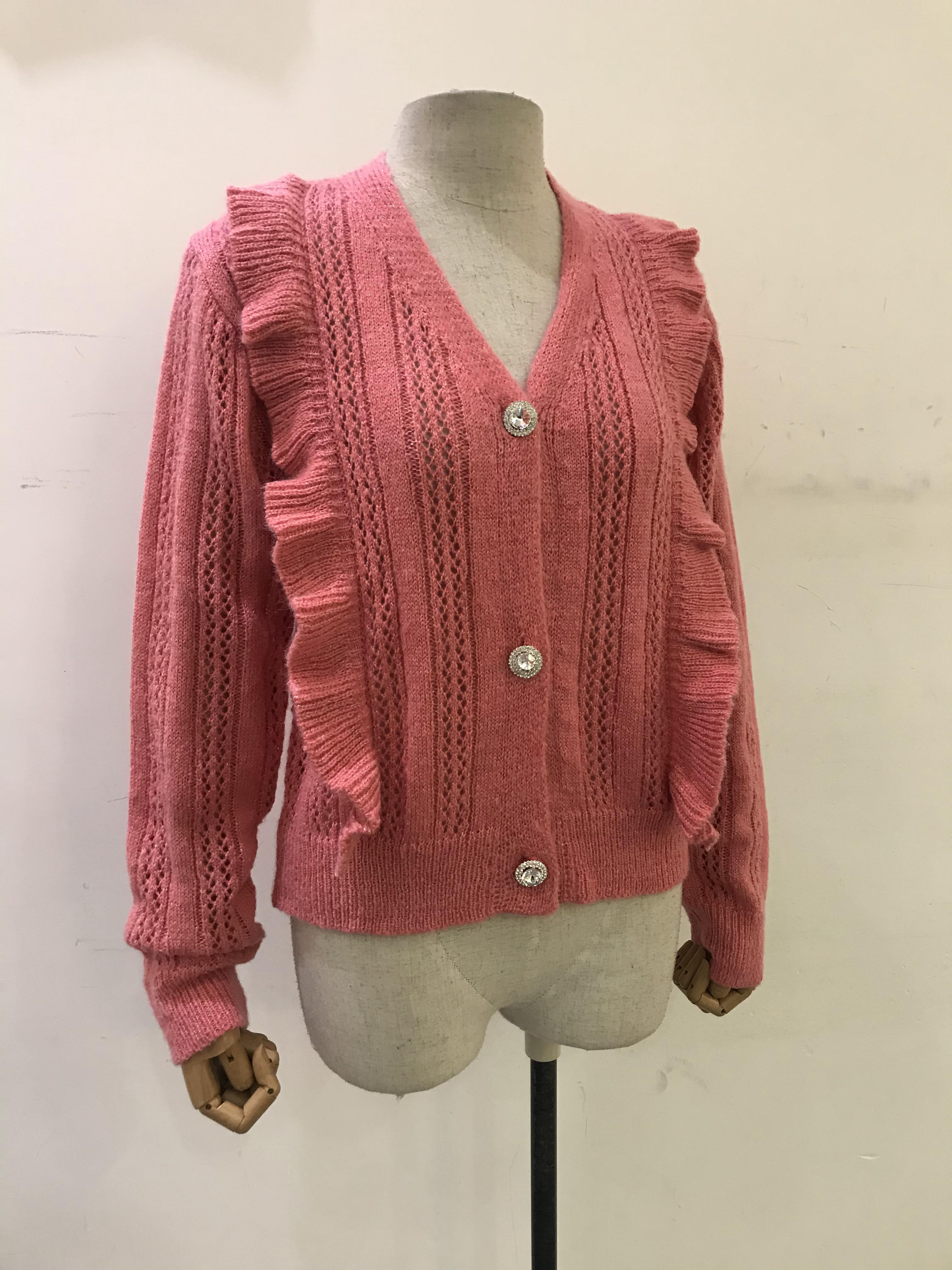 Guangzhou Ouyi Fashion Technology Company Limited – ropa deportiva 4