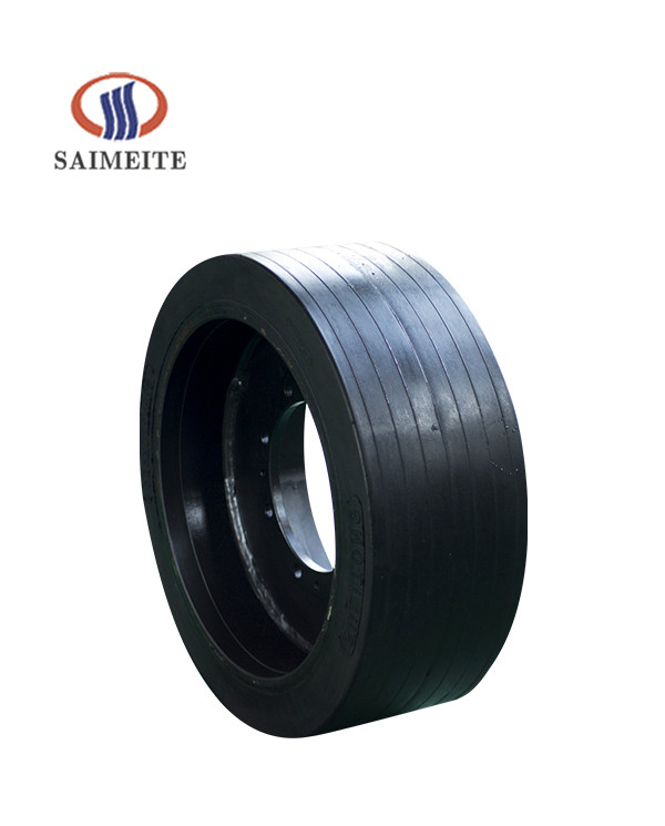 tyres for W35DC Wirtgen Milling Machine