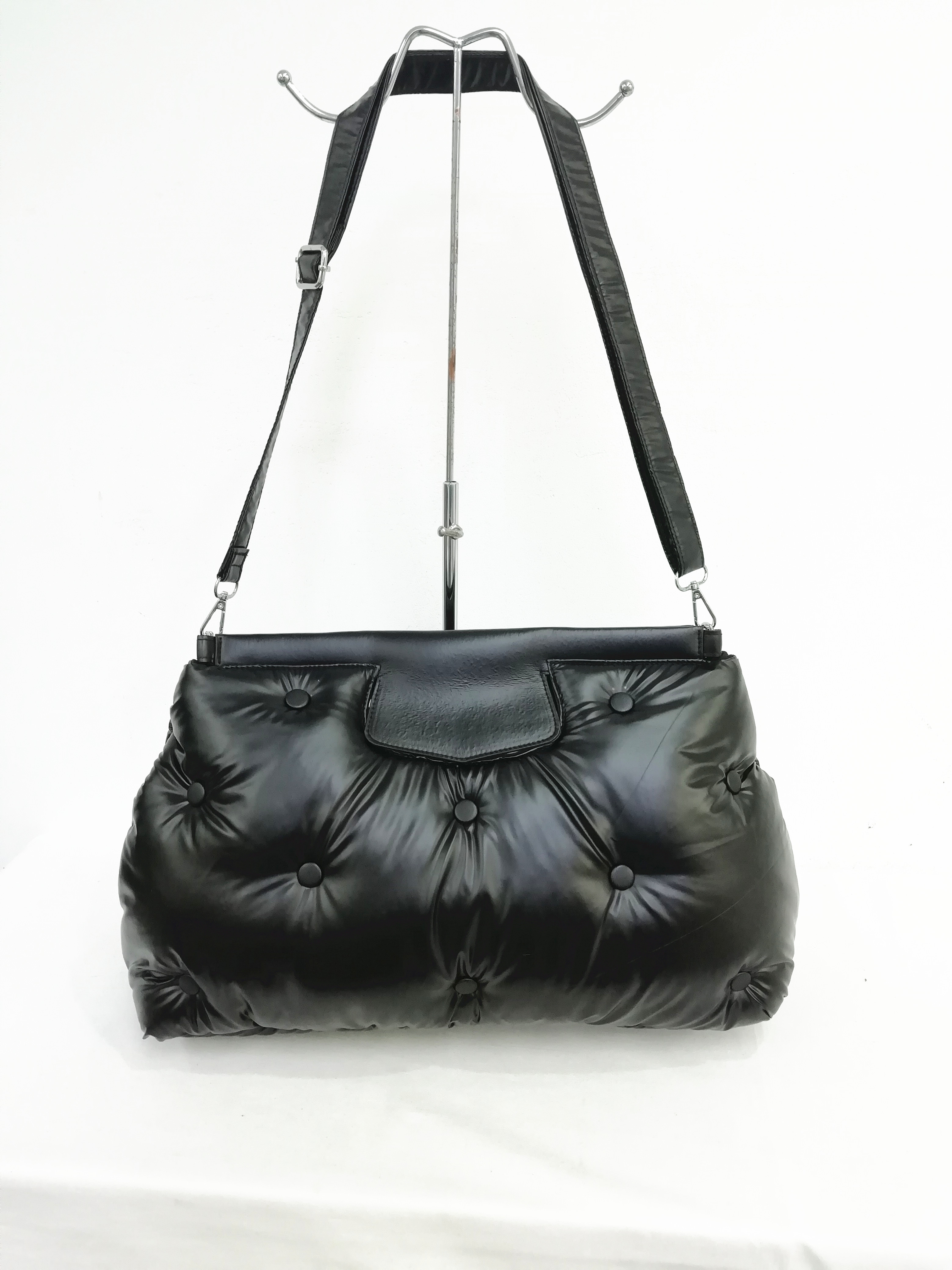 Ladies handbag